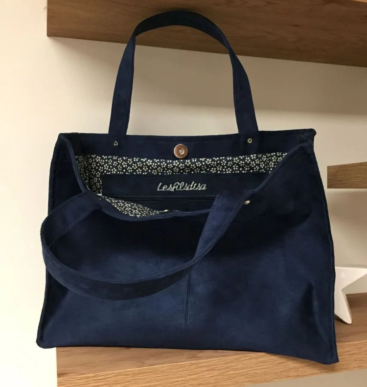 Le sac shopper bleu marine