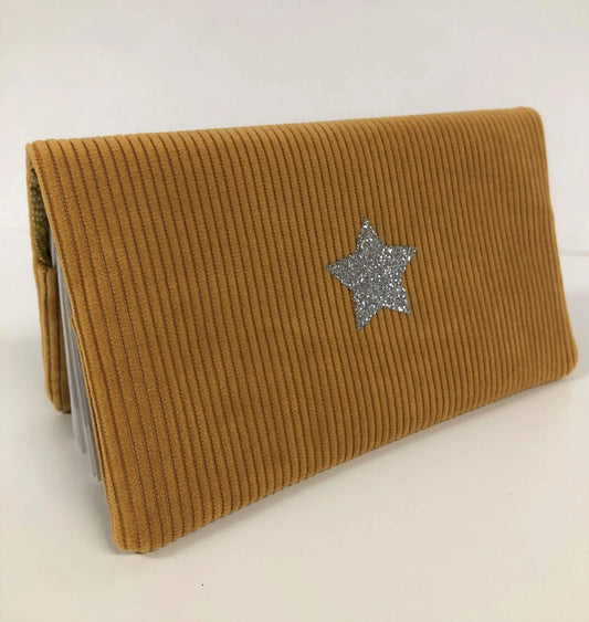 Porte-chéquier en velours jaune moutarde avec étoile pailletée argentée