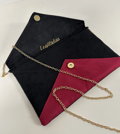 Vue intérieure du sac pochette Isa noir et fuchsia à paillettes 