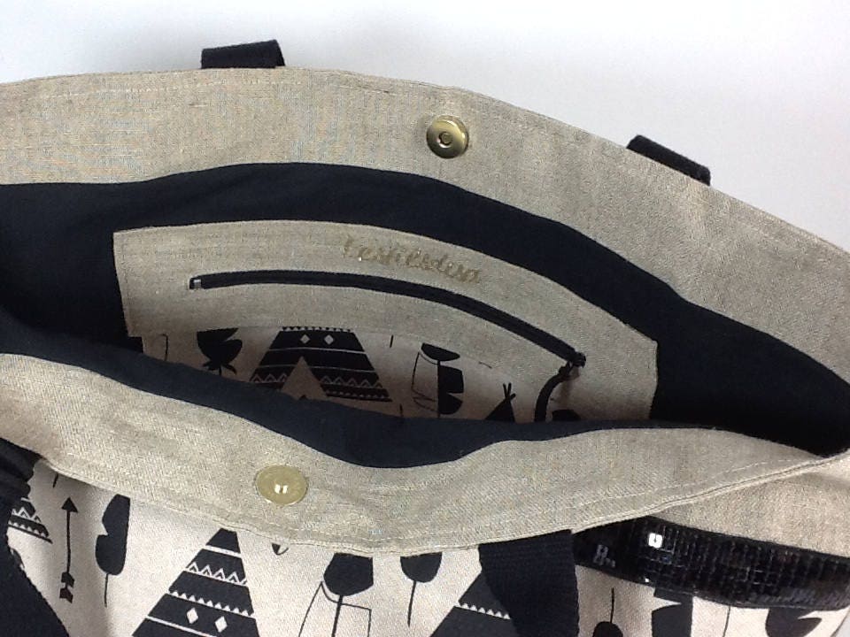 Isa shopping bag in linen with ethnic patterns and black sequins
