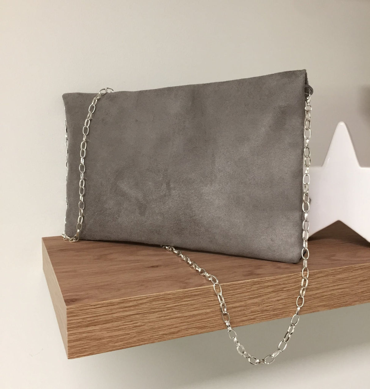 Isa clutch bag in taupe gray and navy blue with sequins