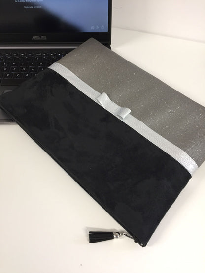 Black and gray laptop bag with silver bow